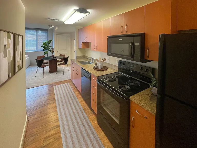 Gables City Vista — Photo 32