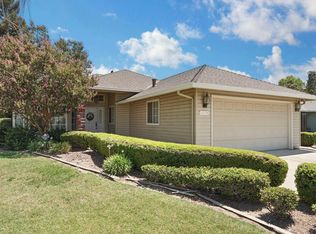 1374 Edgewood Ave, Escalon, CA 95320