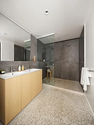 Bathroom, photo 3