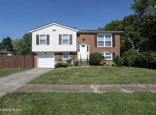 6722 Holly Lake Dr, Louisville, KY 40291
