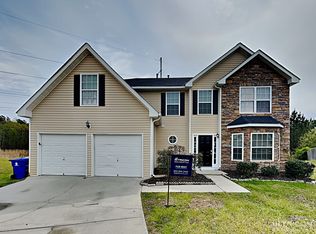 135 Belmont Ter, Fairburn, GA 30213