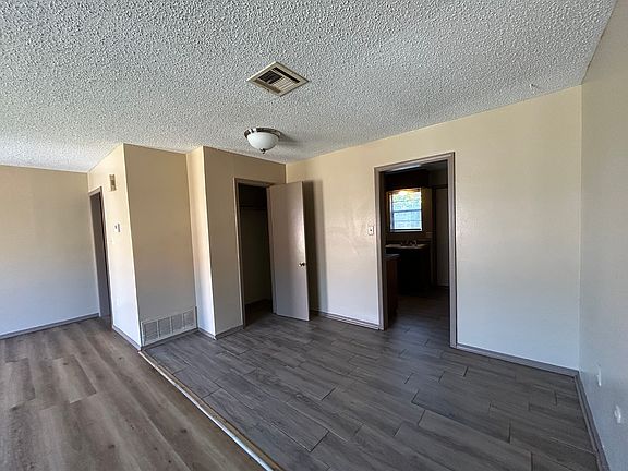 4th image of 6303 NW Elm Ave APT B