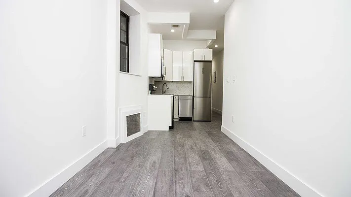 Rented by Nooklyn NYC LLC | media 22