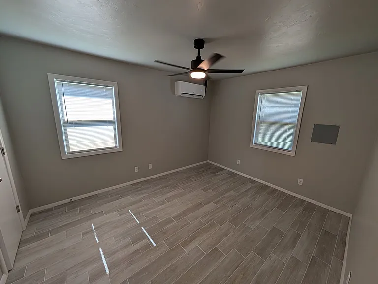 11 W Thatcher St — Photo 10