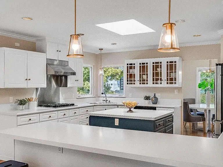 380 Wilton Ave — Photo 34
