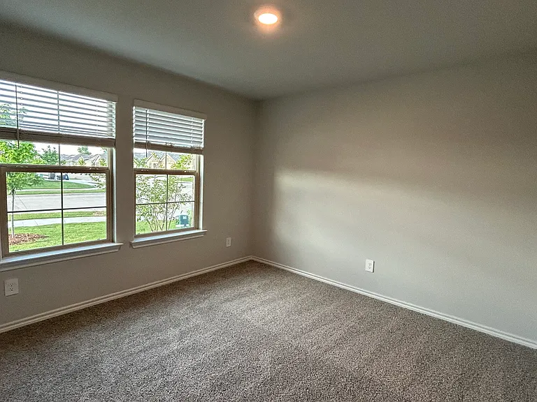 108 Piping Rock Dr — Photo 25