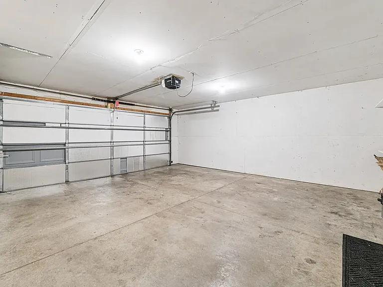 1701 Industrial St #7 — Photo 10