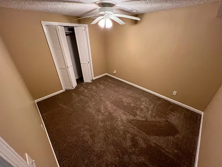 1274 Osage Beach Rd #B — Photo 5