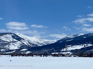 959 Peak View Est, Victor, ID 83455