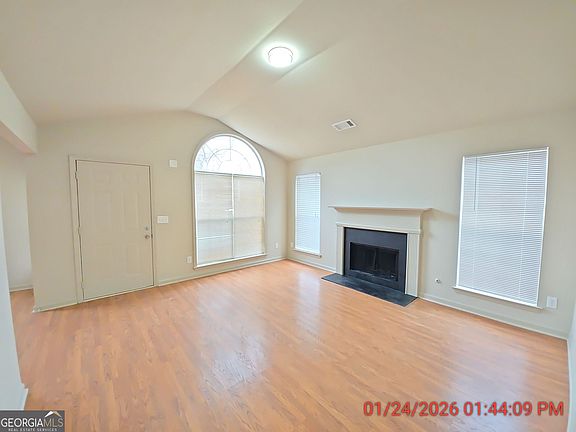 3rd image of 2669 Deann Dr