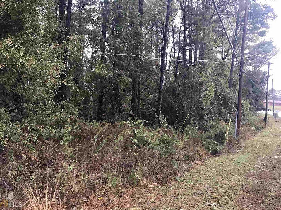 2nd image of 901 S Deshon Rd