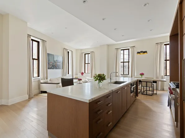 100 Barclay Street image 5 of 15