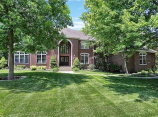 6130 Stonegate Run, Zionsville, IN 46077