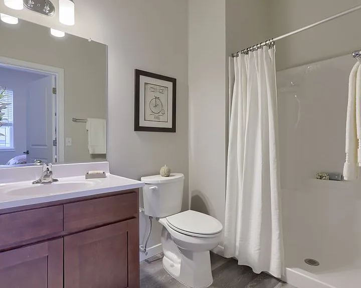 Northside Village Apartments — Photo 49