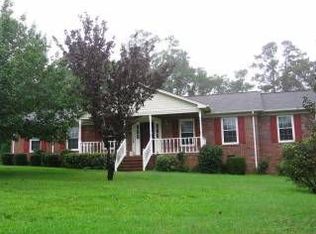 552 Osprey Dr, Hampstead, NC 28443