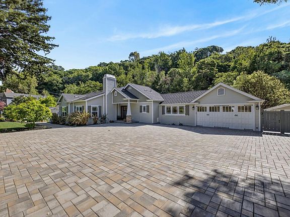 4th image of 815 Crystal Springs Rd