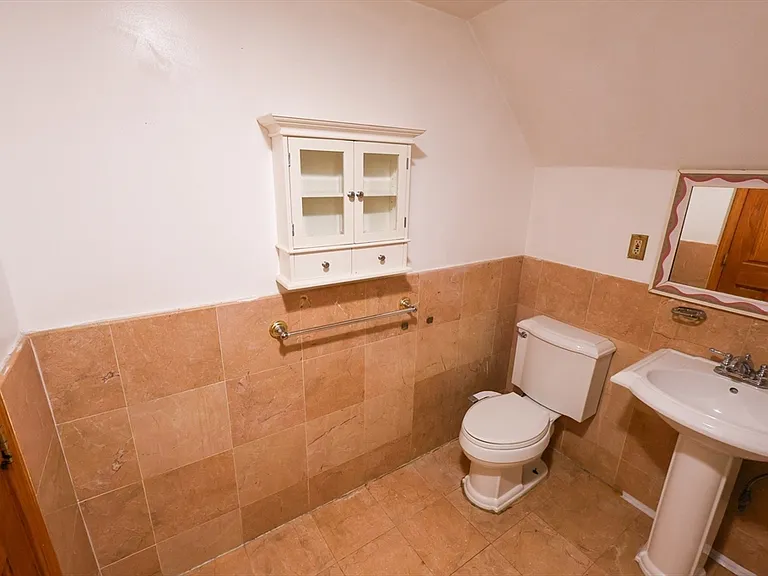 7 Gayland St #3 — Photo 11