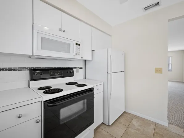 8464 Austin N, Pinellas Park, FL 33781