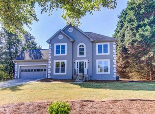 372 Gates Mill Dr, Lawrenceville, GA 30045