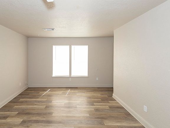 4th image of 313 N A St