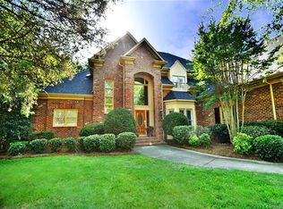5806 Cary Ridge Dr, Charlotte, NC 28277