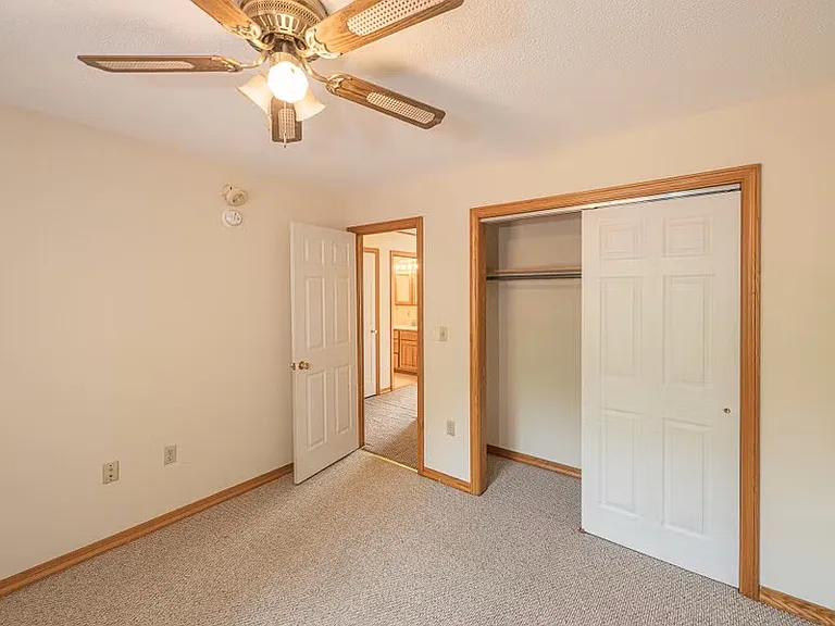 80 Riggs Dr #4 — Photo 10