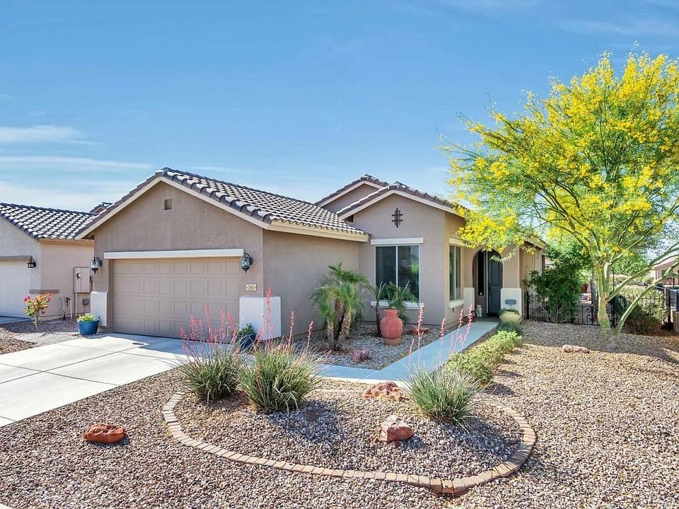 22603 W Loma Linda Blvd-large-001-27-Fro