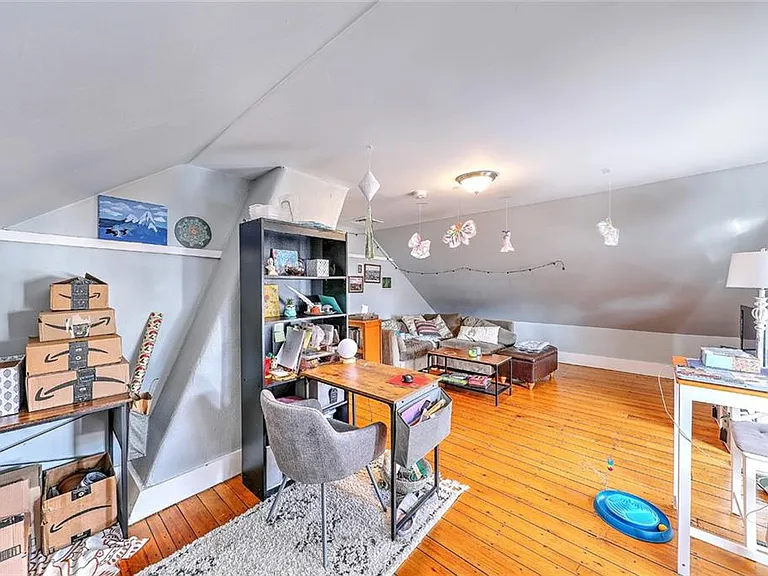 390 Hope St #3 — Photo 10