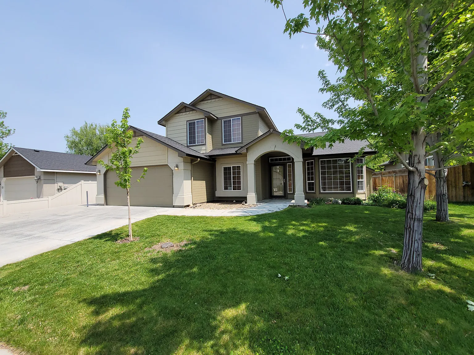 3846 N Arches Way — Photo 2