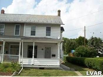 2nd image of 425 Pen Argyl St