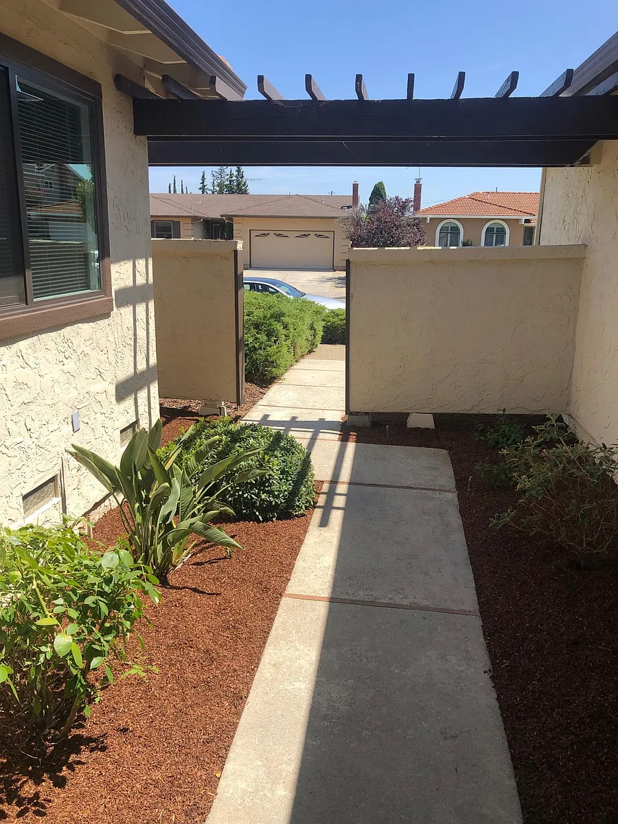 Courtyard - 21024 Lauretta Dr