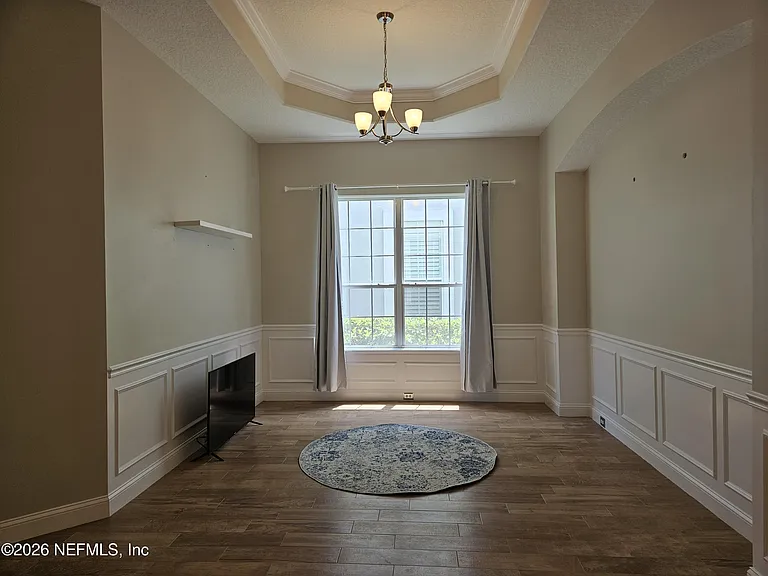 169 W Village Dr — Photo 22