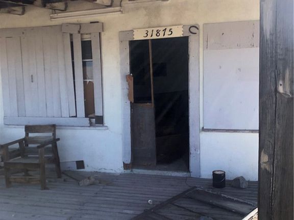 2nd image of 31875 Sapphire Rd