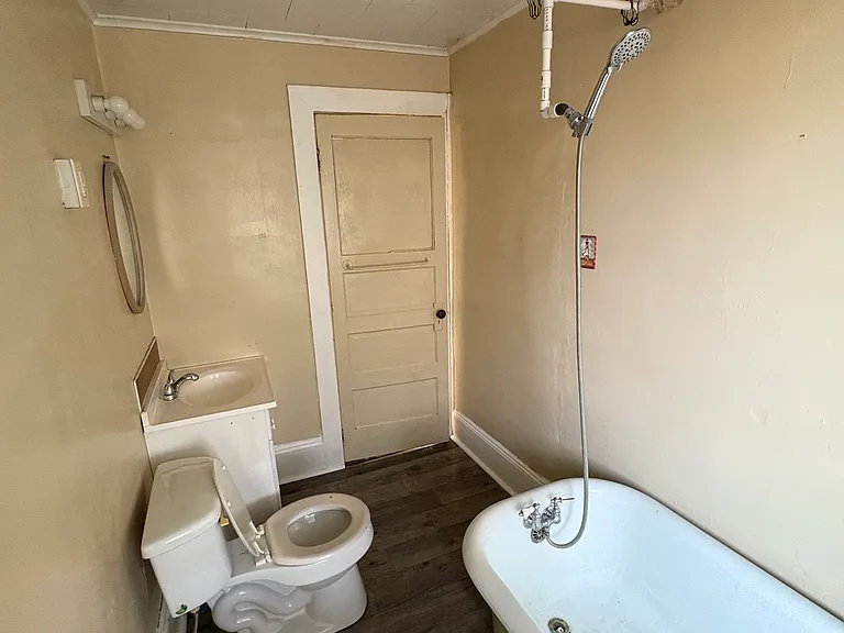 67 Evans St #69-1/2 — Photo 2