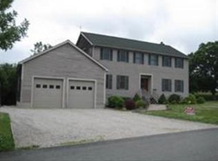7 Dower Dr, Dartmouth, MA 02747