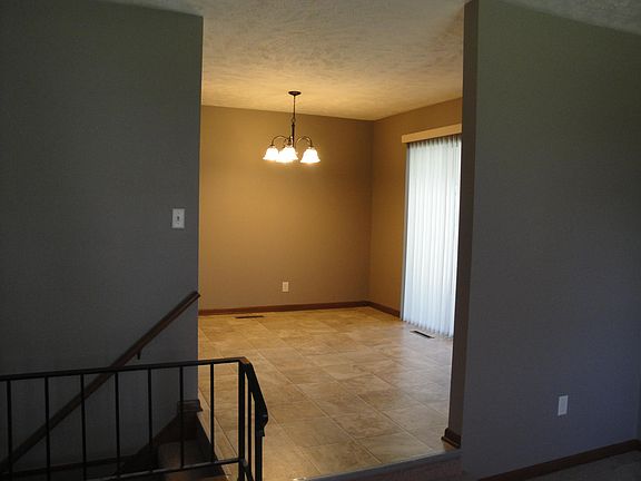 4th image of 1501 S 29th St