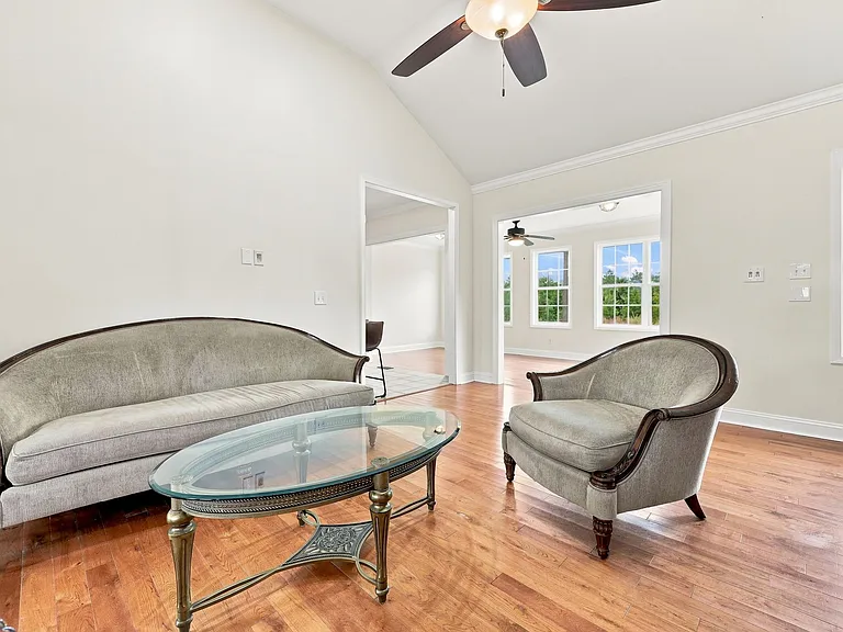 494 Asset Pkwy — Photo 21