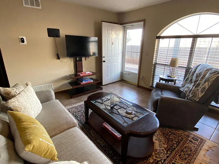 11525 N Meridian Ave #120 — Photo 5