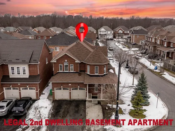2 Bryony Rd, Brampton, ON L7A 0W3