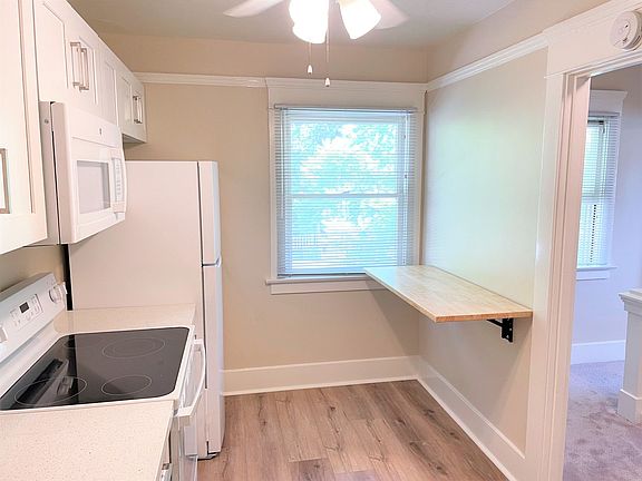 3rd image of 204 S Orange St APT A