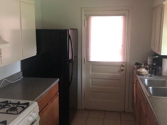 5th image of 4310 Holt St #4310