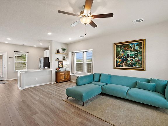 5th image of 17930 Giglio Way