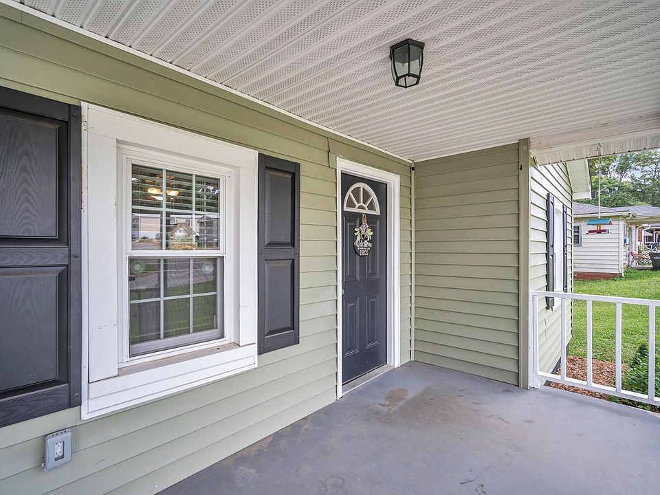 403 Fleetwood Dr, Easley, SC 29640 Zillow
