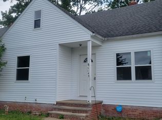 5149 Clement Ave, Maple Heights, OH 44137