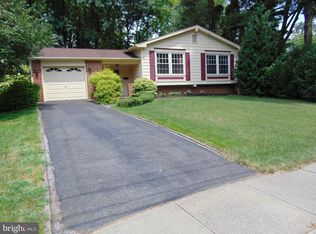 4 Windgate Rd, Cherry Hill, NJ 08003