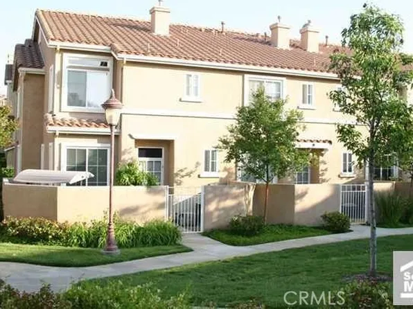 25712 Holiday Cir APT A, Stevenson Ranch, CA 91381
