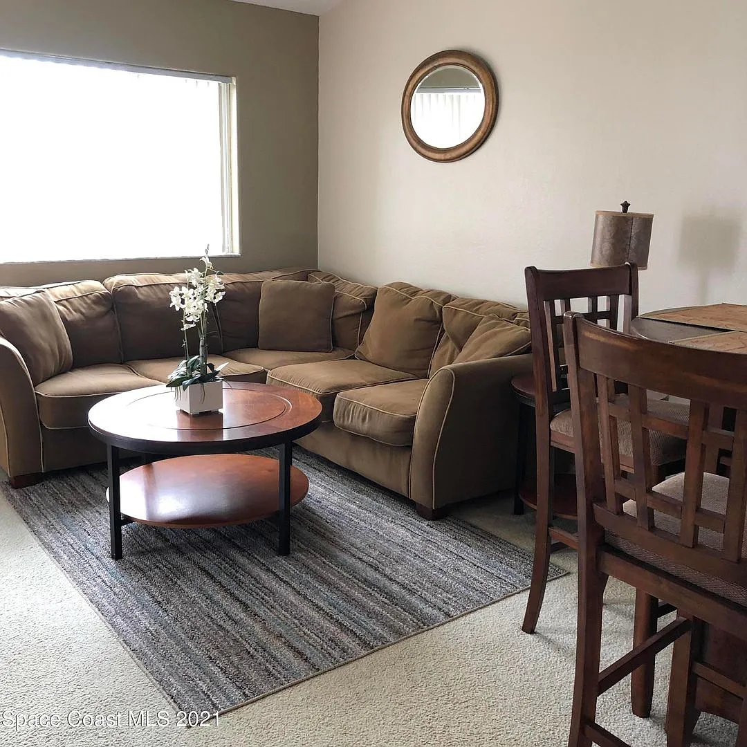 CC Condo — Photo 3