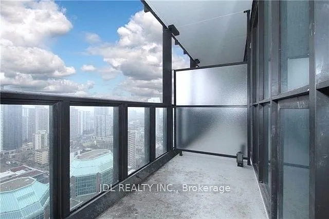 101 Charles St E #2810 — Photo 12