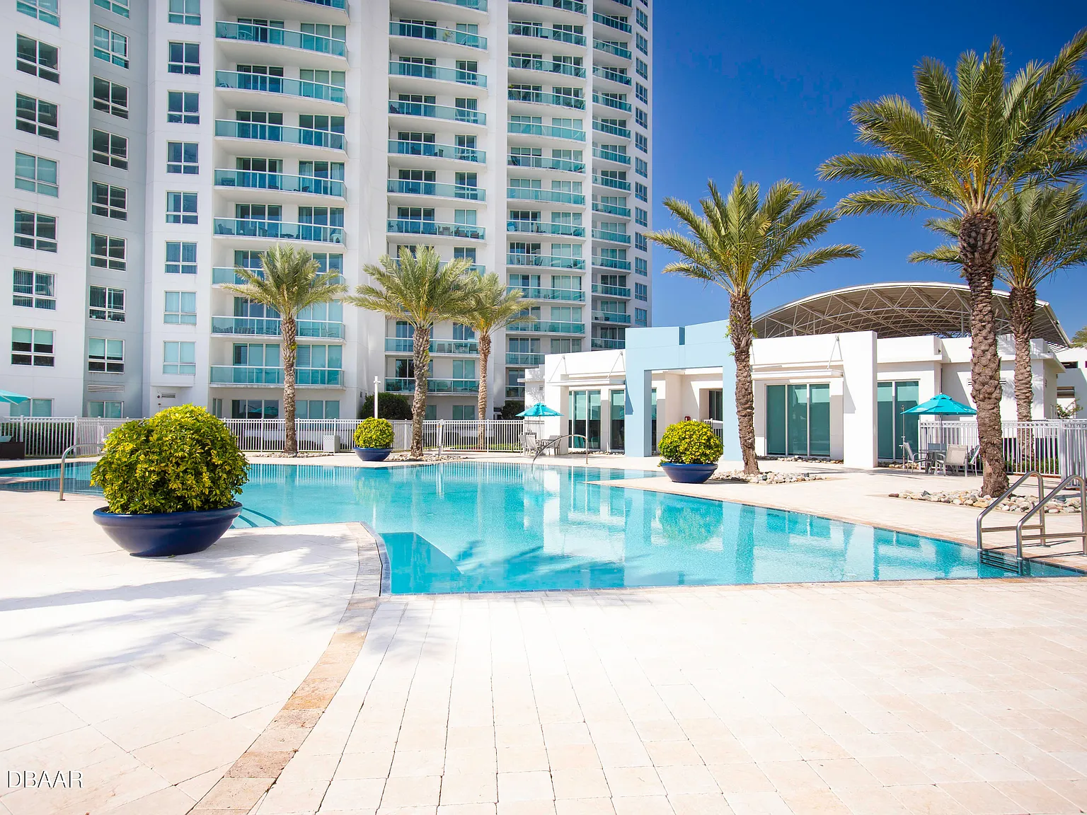2 bed, 2.0 bath, 1660 sqft, $2,700 — Photo 2