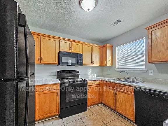 4th image of 3335 Waggoner Ln